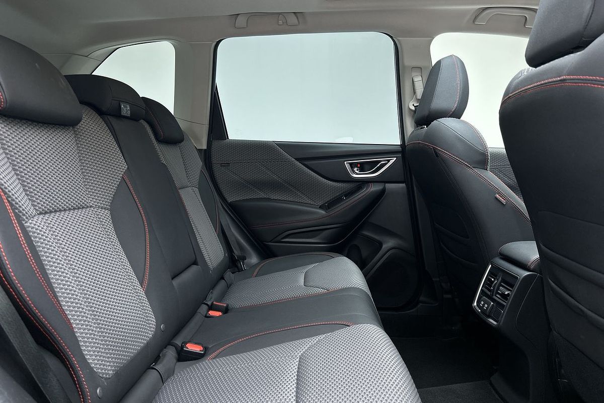 2021 Subaru Forester 2.5i Sport S5