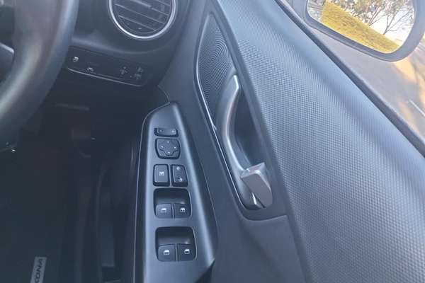 2020 Hyundai Kona Active OS.V4