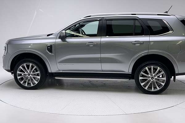 2023 Ford Everest Platinum