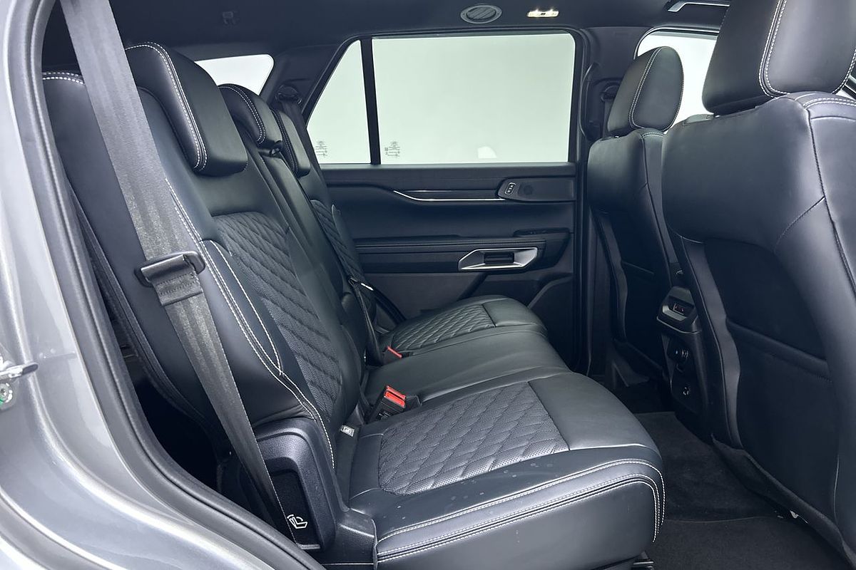 2023 Ford Everest Platinum