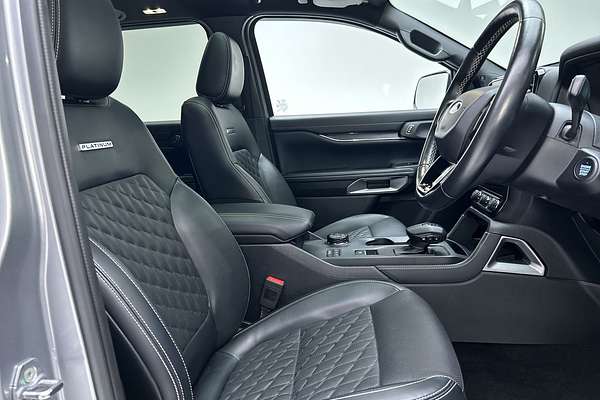 2023 Ford Everest Platinum