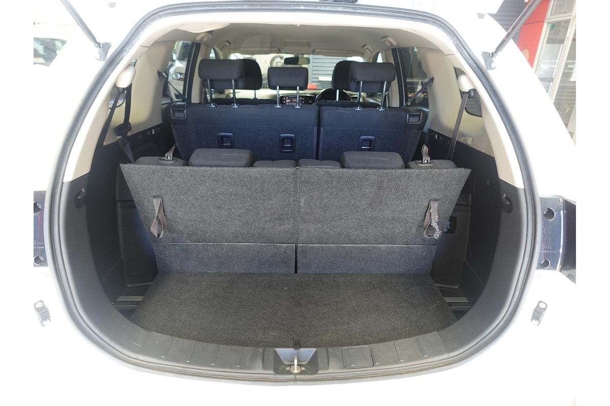 2017 Mitsubishi Outlander LS Safety Pack ZK