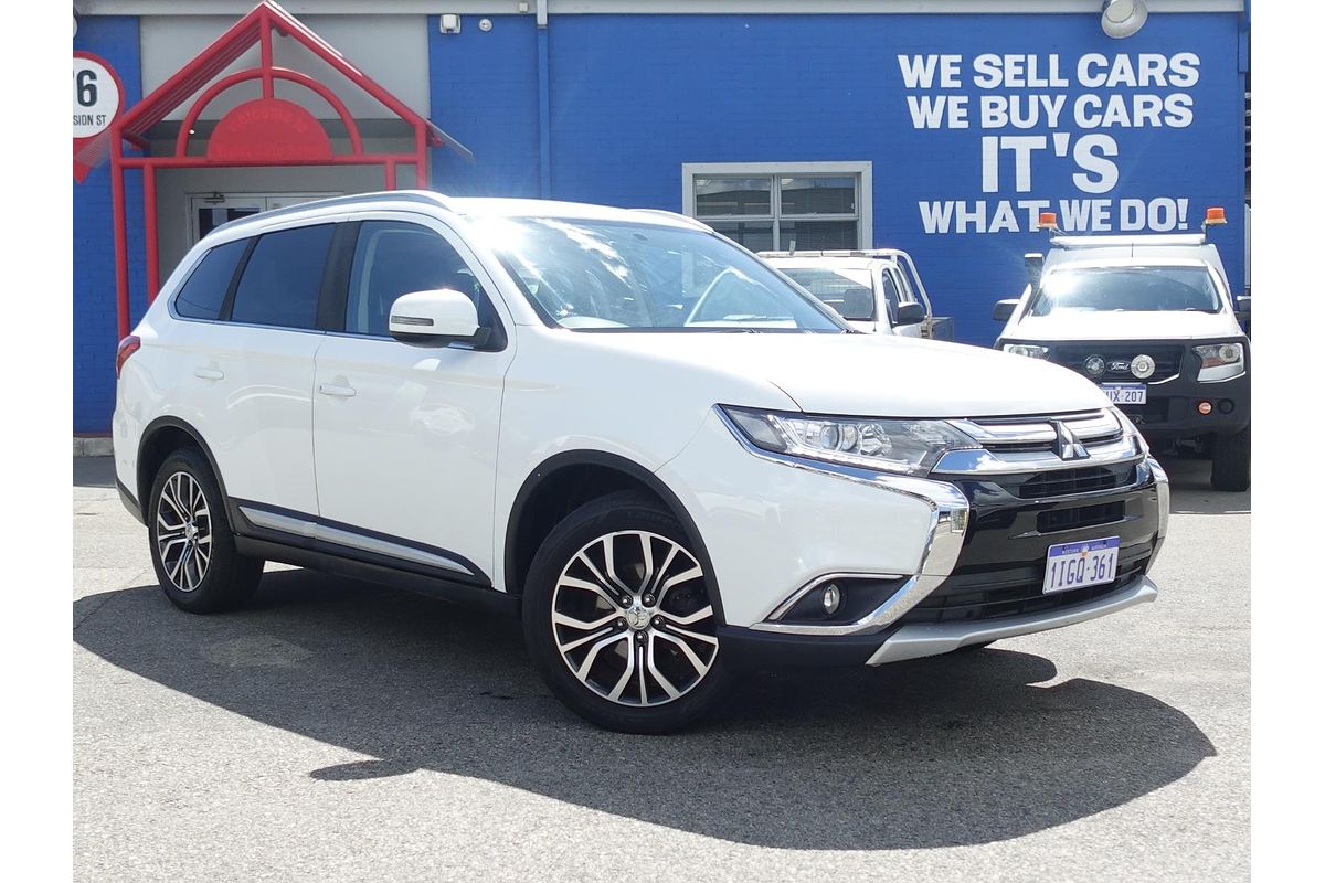 2017 Mitsubishi Outlander LS Safety Pack ZK