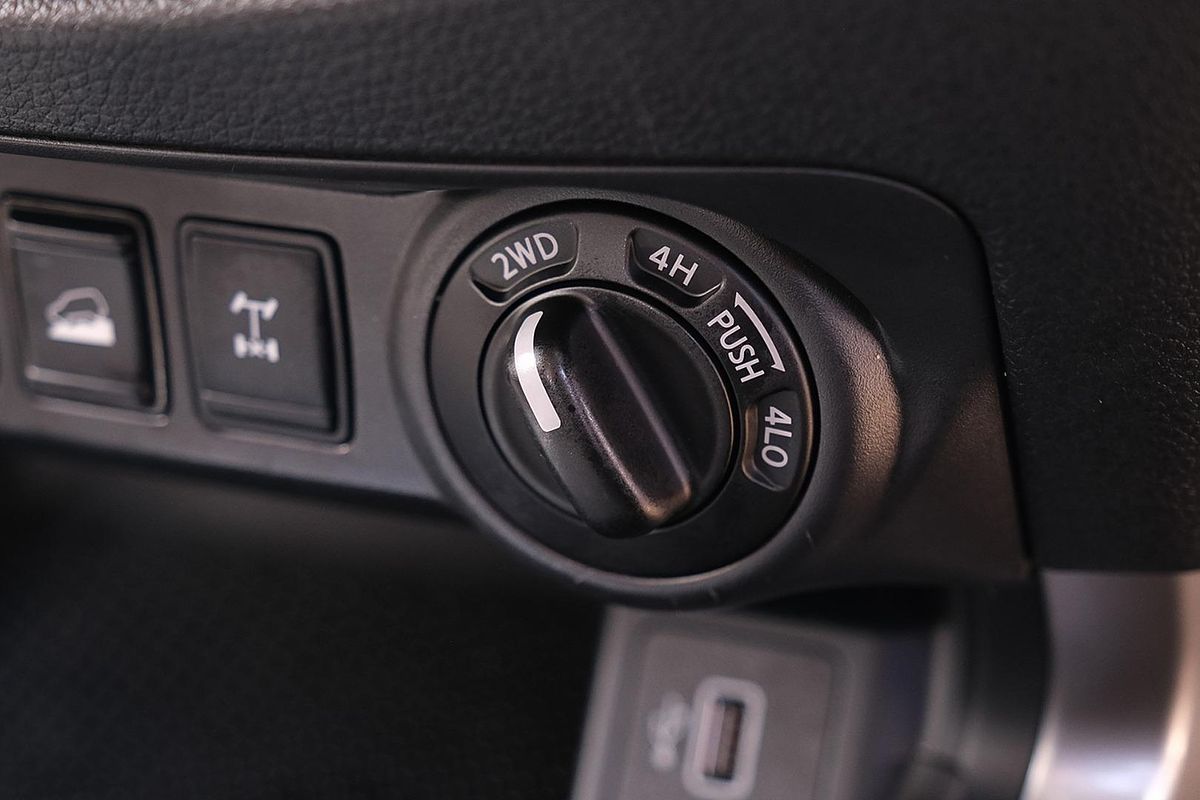 2022 Nissan Navara SL D23 4X4