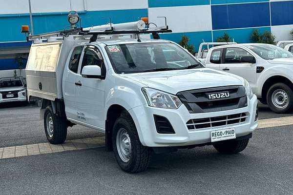 2018 Isuzu D-MAX SX High Ride Rear Wheel Drive
