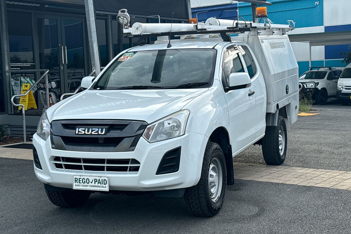 2018 Isuzu D-MAX SX High Ride Rear Wheel Drive