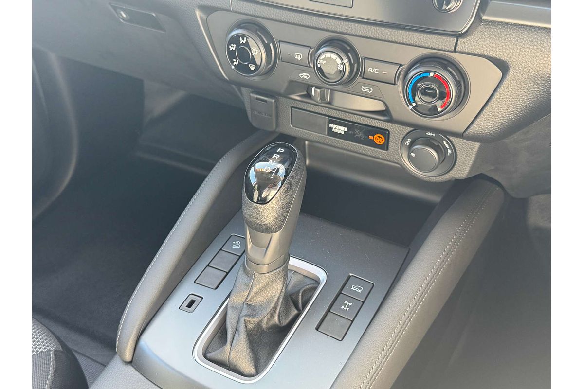 2024 Mazda BT BT-50 BT-50 G 6AUTO 3.0L DUAL CAB CHASSIS XT 4X4