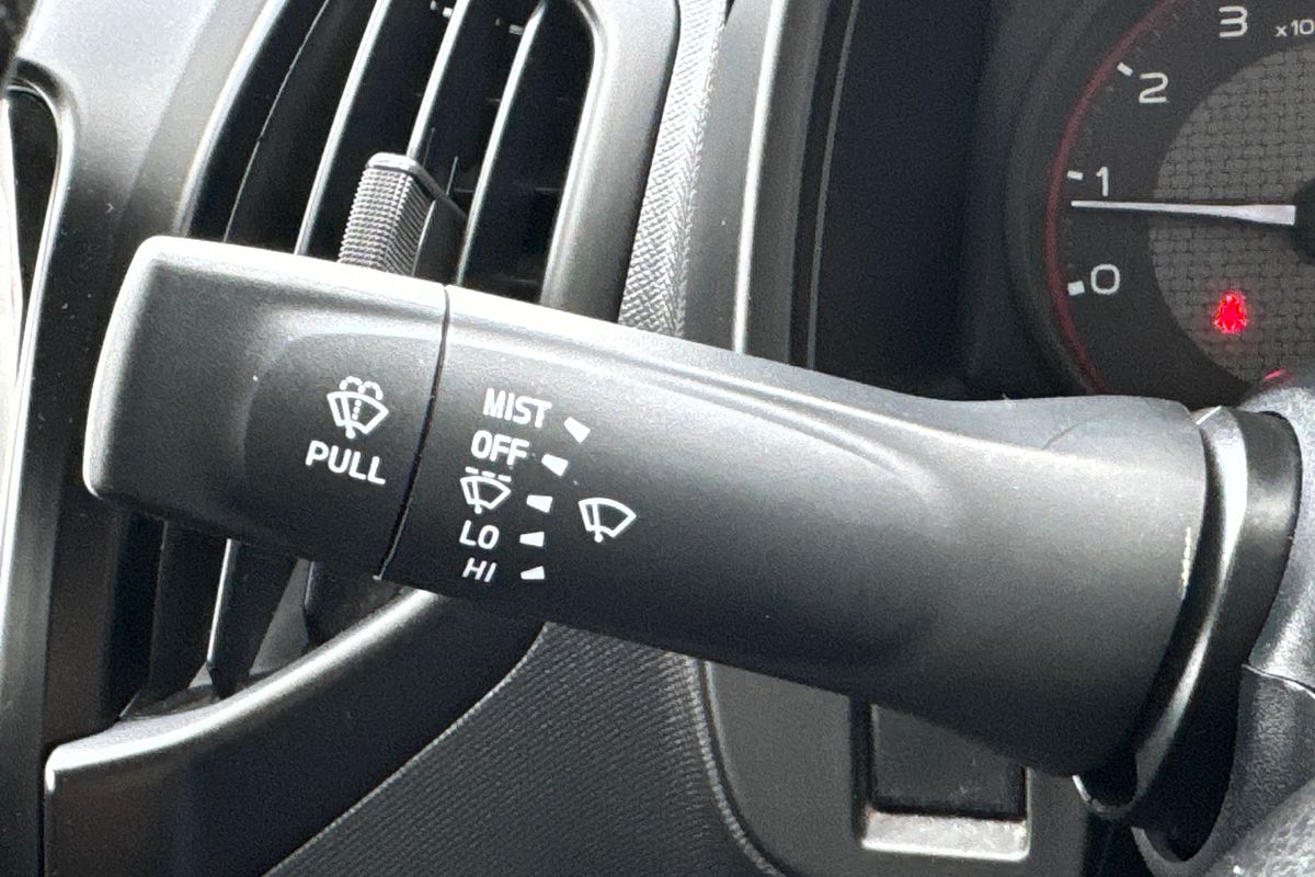 2018 Isuzu D-MAX SX High Ride Rear Wheel Drive