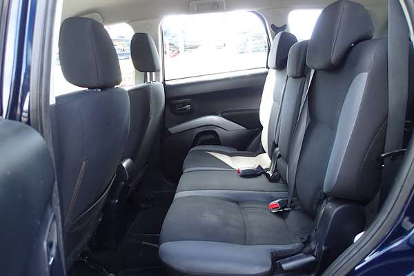 2011 Mitsubishi OUTLANDER ZH MY11