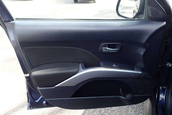 2011 Mitsubishi OUTLANDER ZH MY11