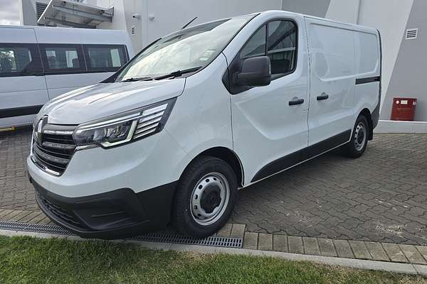 2024 Renault Trafic Pro X82 SWB