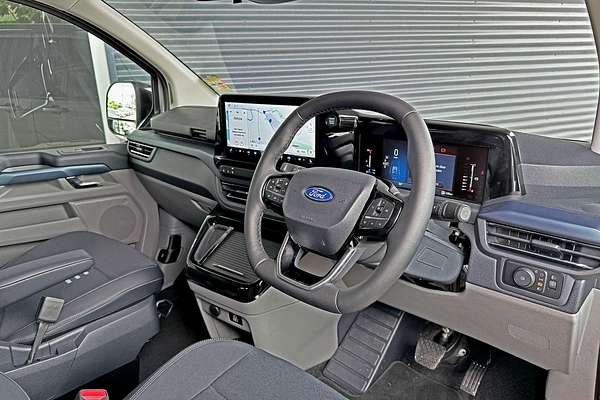 2024 Ford Tourneo Active AV SWB