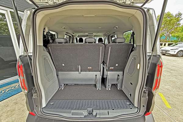 2024 Ford Tourneo Active AV SWB