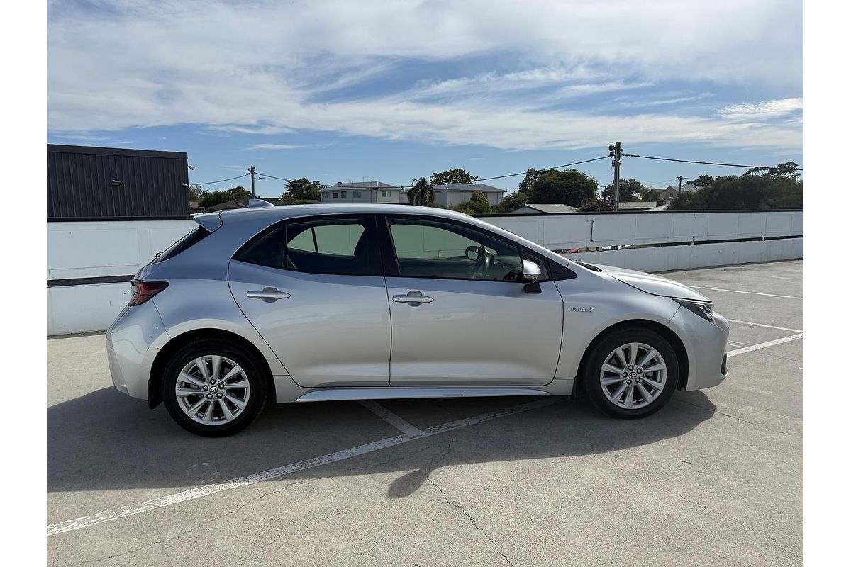 2022 Toyota Corolla Ascent Sport Hybrid ZWE211R