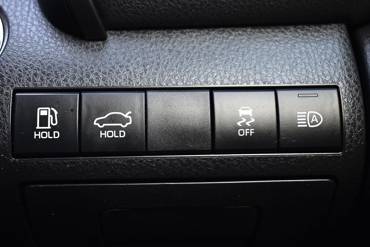 2023 Toyota Camry Ascent AXVH70R