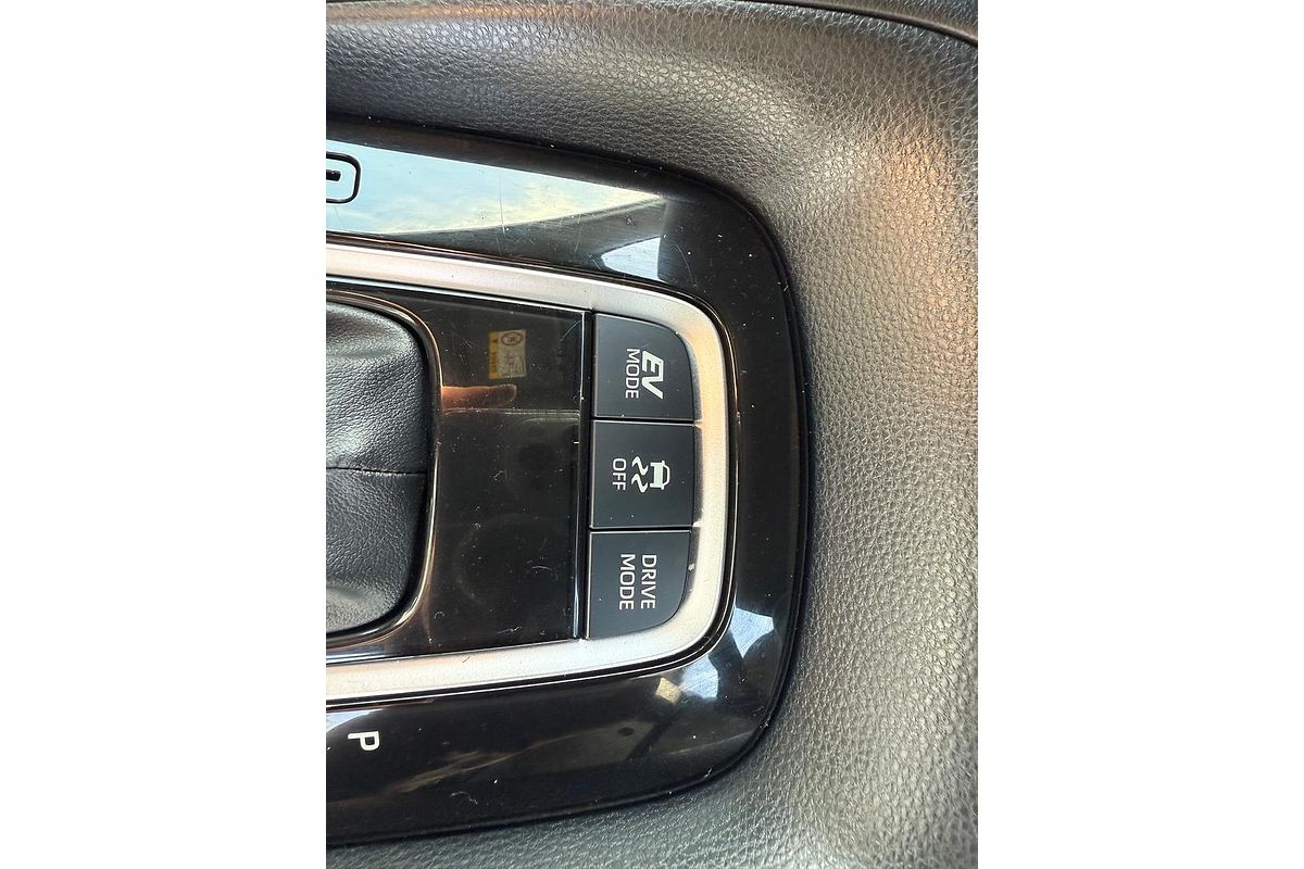 2022 Toyota Corolla Ascent Sport Hybrid ZWE211R