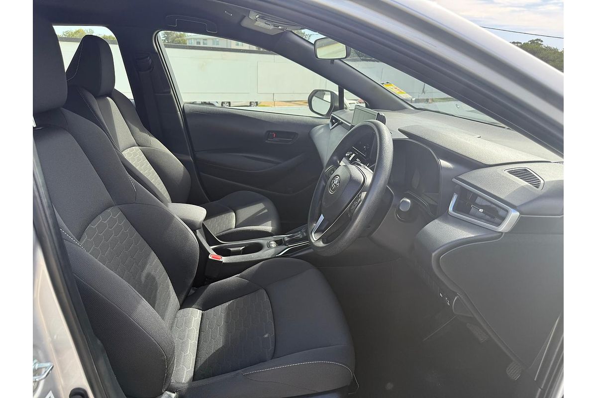 2022 Toyota Corolla Ascent Sport Hybrid ZWE211R