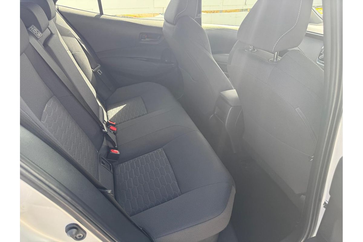 2022 Toyota Corolla Ascent Sport Hybrid ZWE211R