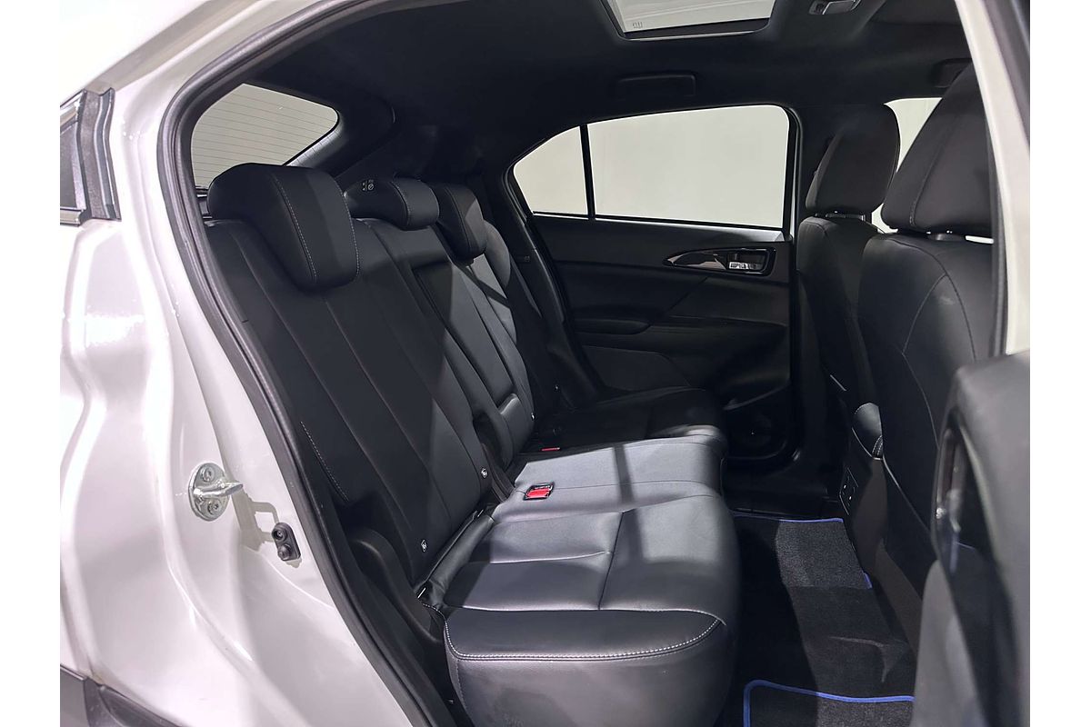 2023 Mitsubishi Eclipse Cross Exceed YB