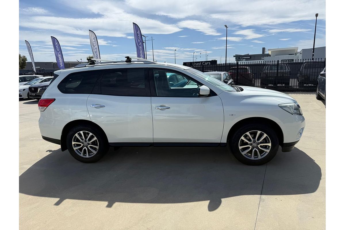 2016 Nissan Pathfinder ST R52