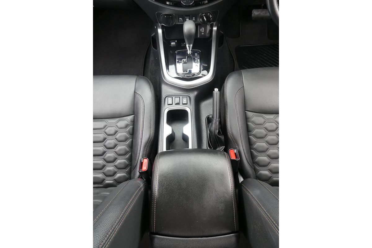 2022 Nissan Navara ST-X D23 4X4