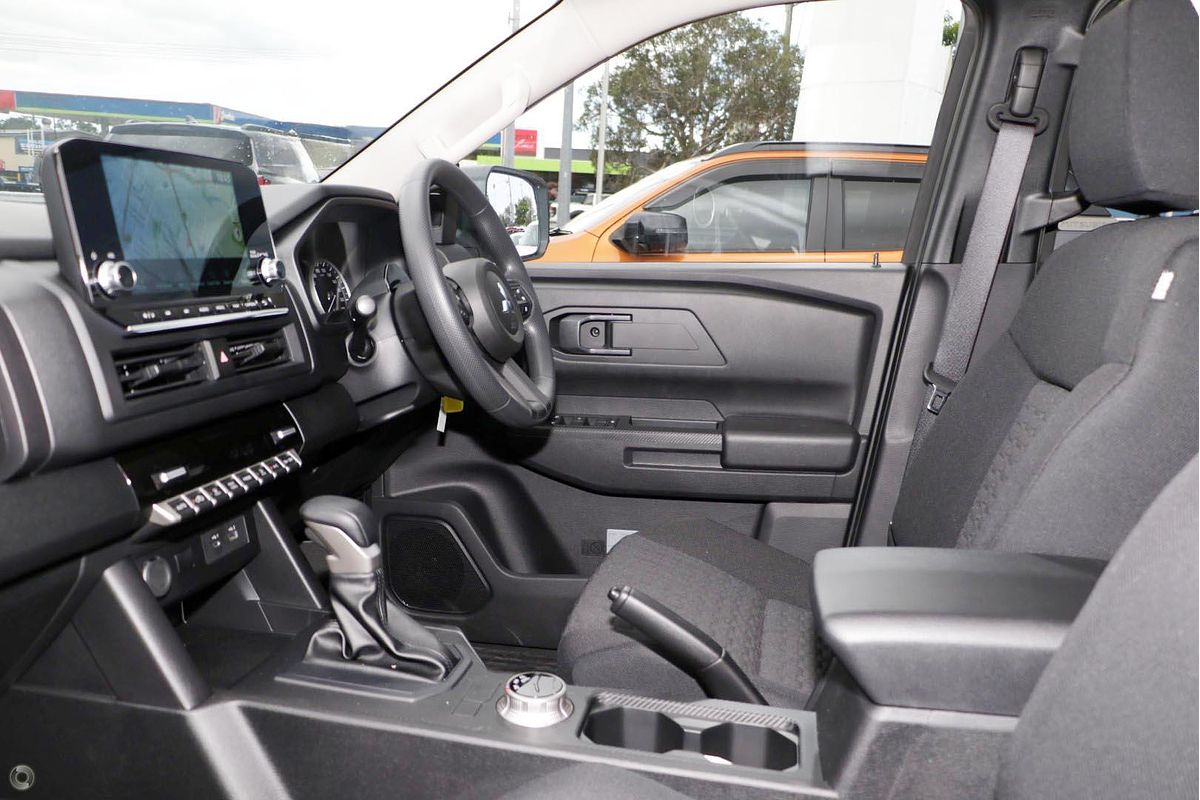 2024 Mitsubishi Triton GLX MV 4X4