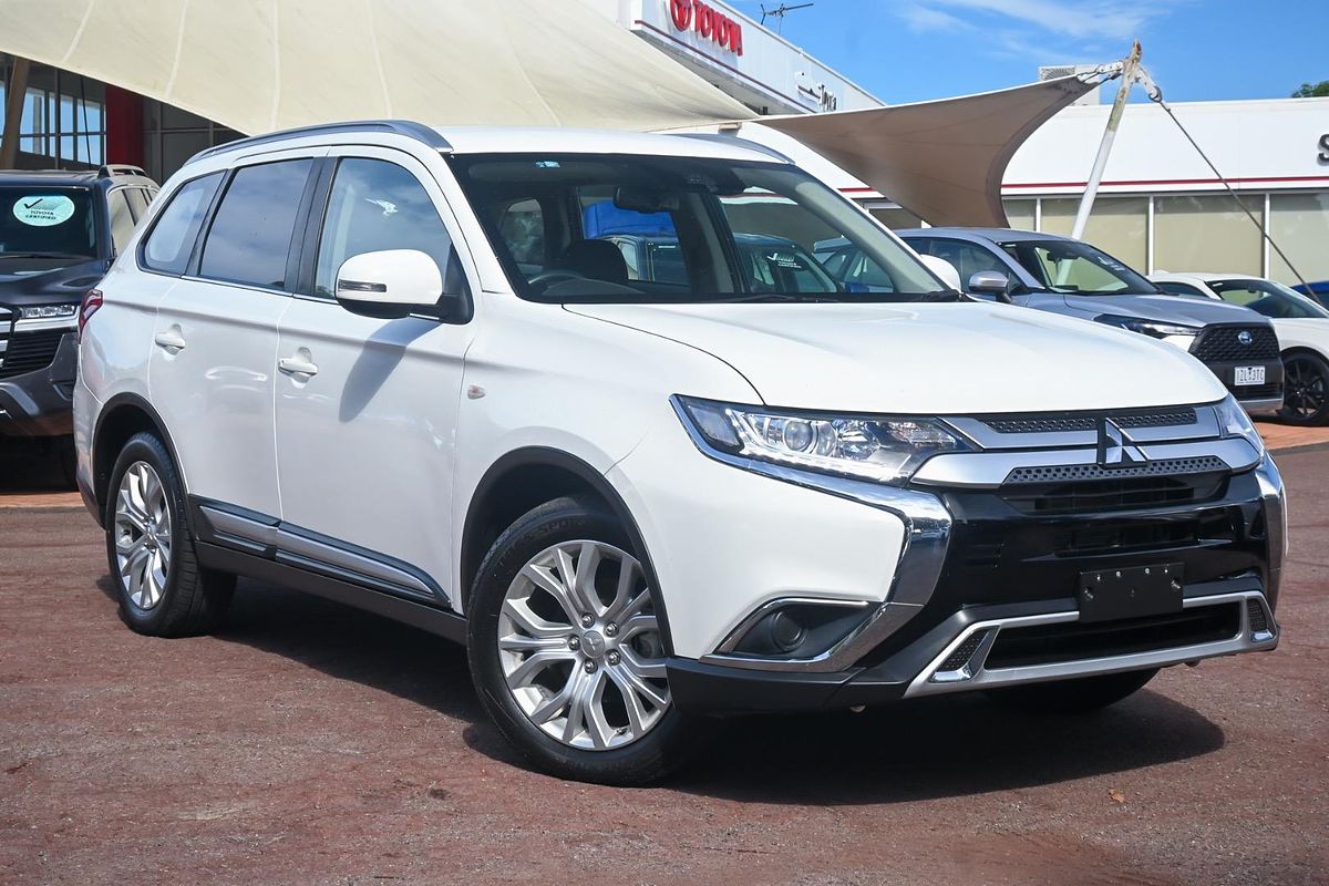 2020 Mitsubishi Outlander ES ZL