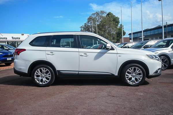 2020 Mitsubishi Outlander ES ZL