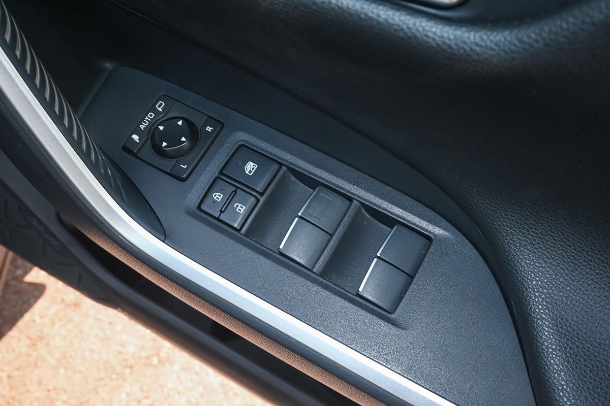 2021 Toyota RAV4 Cruiser AXAH54R