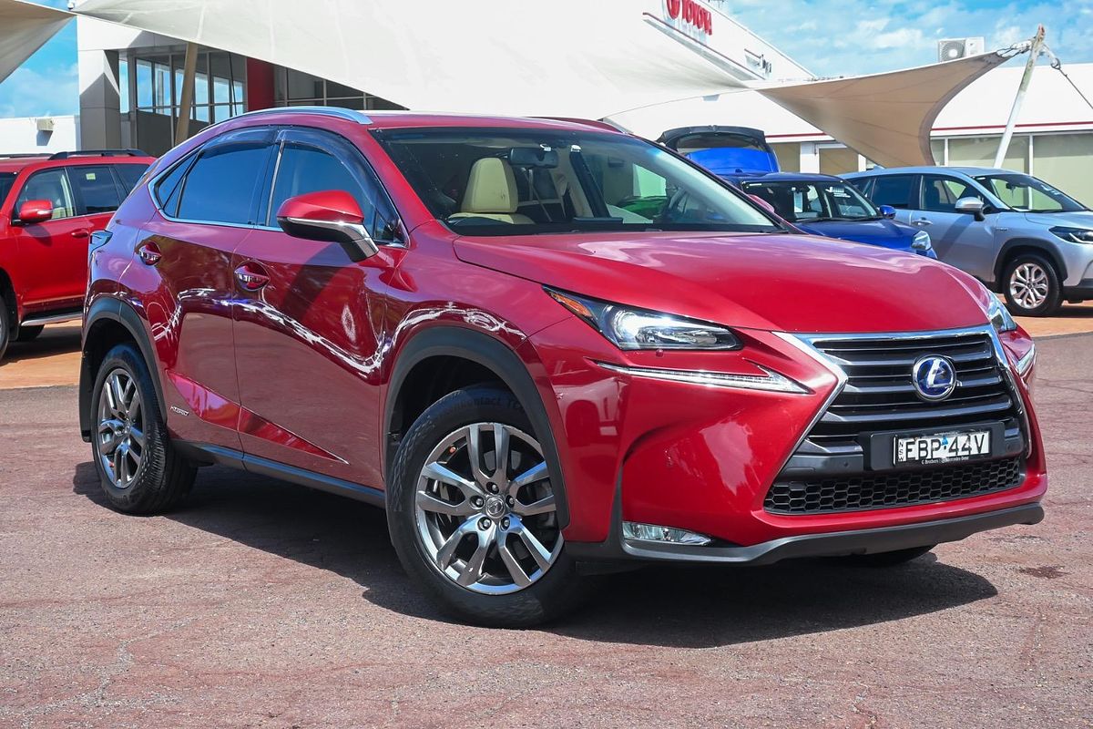 2017 Lexus NX NX300h Luxury AYZ10R