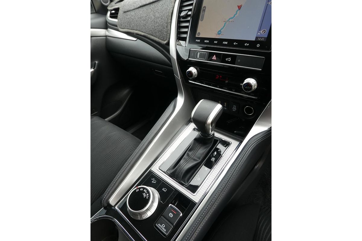 2021 Mitsubishi Pajero Sport GLS QF