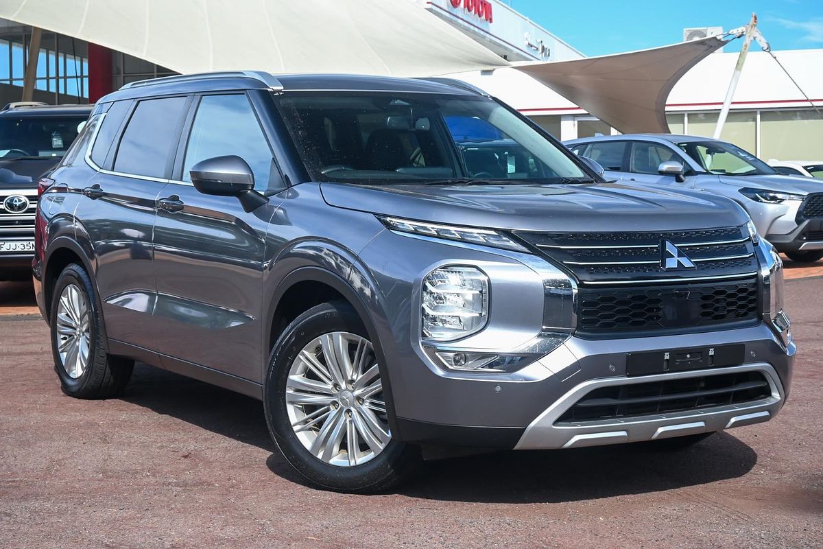 2022 Mitsubishi Outlander LS ZM