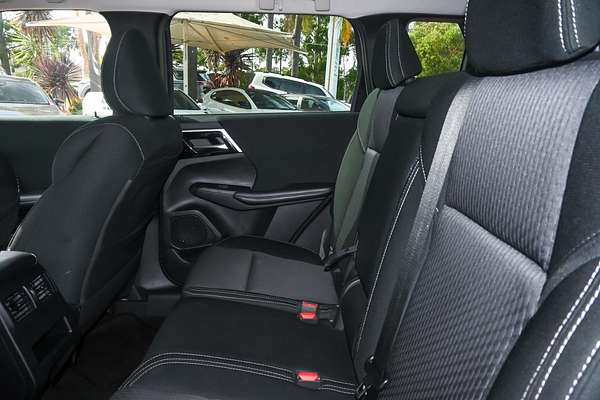 2022 Mitsubishi Outlander LS ZM