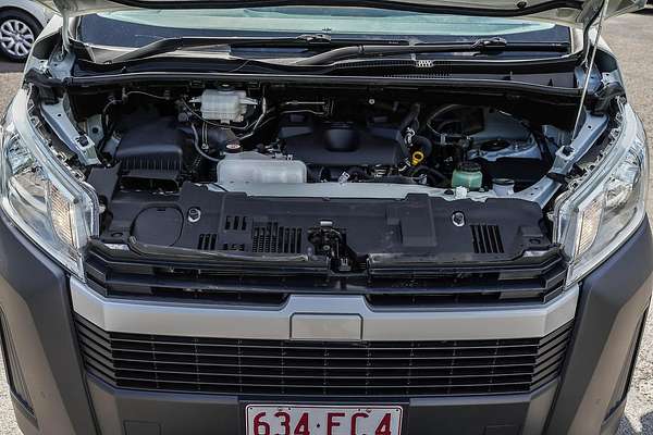 2022 Toyota Hiace Commuter GDH322R