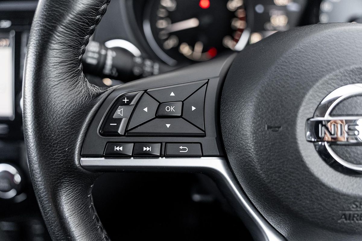 2017 Nissan X-TRAIL ST-L T32 Series II