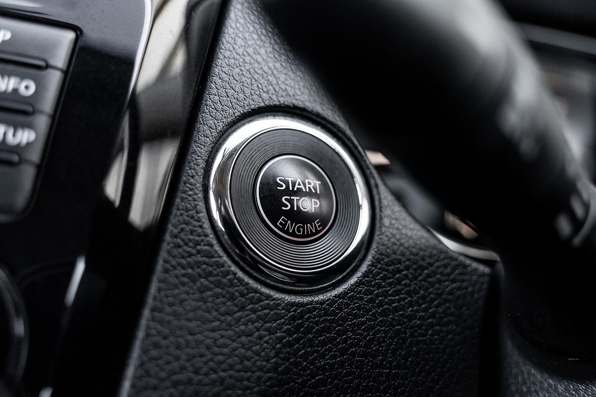 2017 Nissan X-TRAIL ST-L T32 Series II