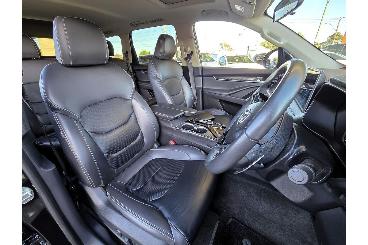 2022 LDV D90 Executive SV9A