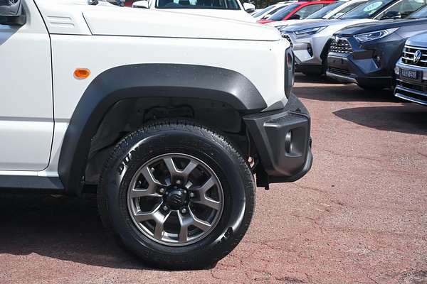 2022 Suzuki Jimny GLX GJ