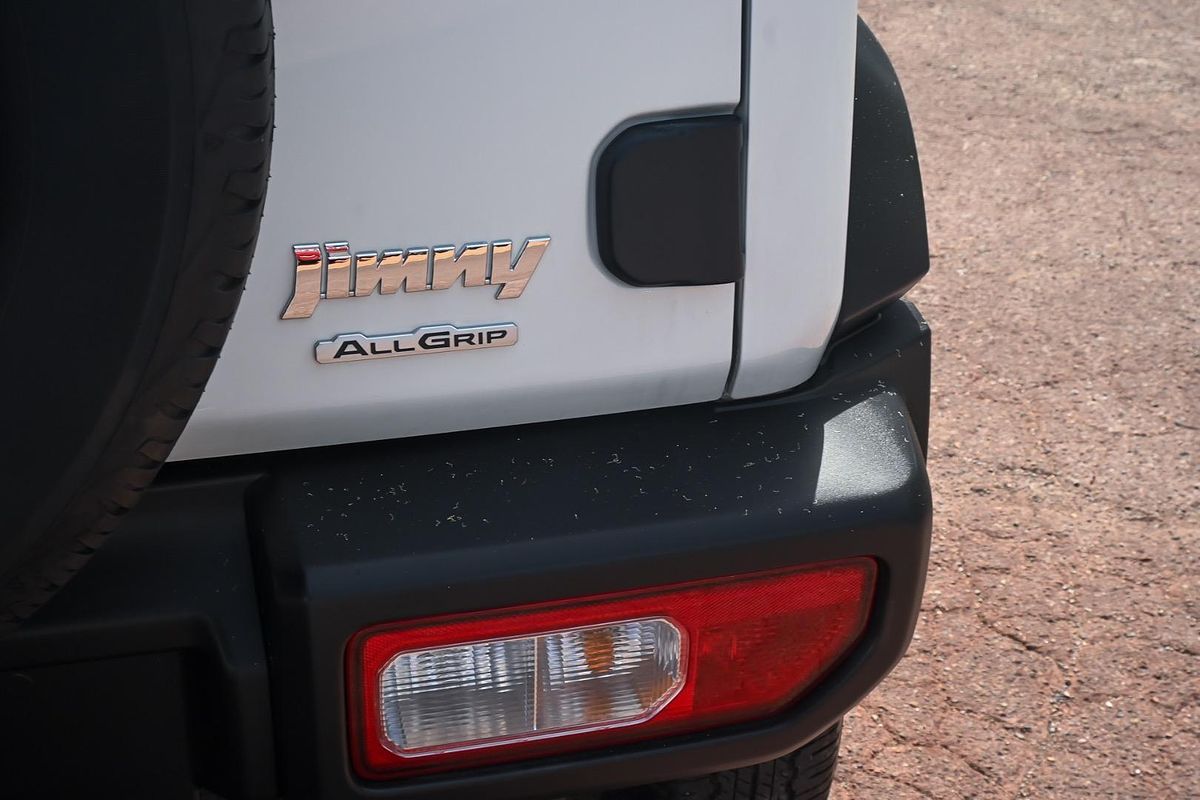 2022 Suzuki Jimny GLX GJ