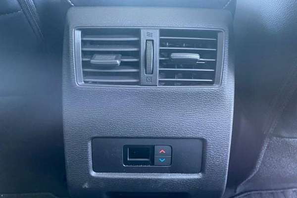 2022 Mitsubishi Outlander PHEV Exceed ZM AWD