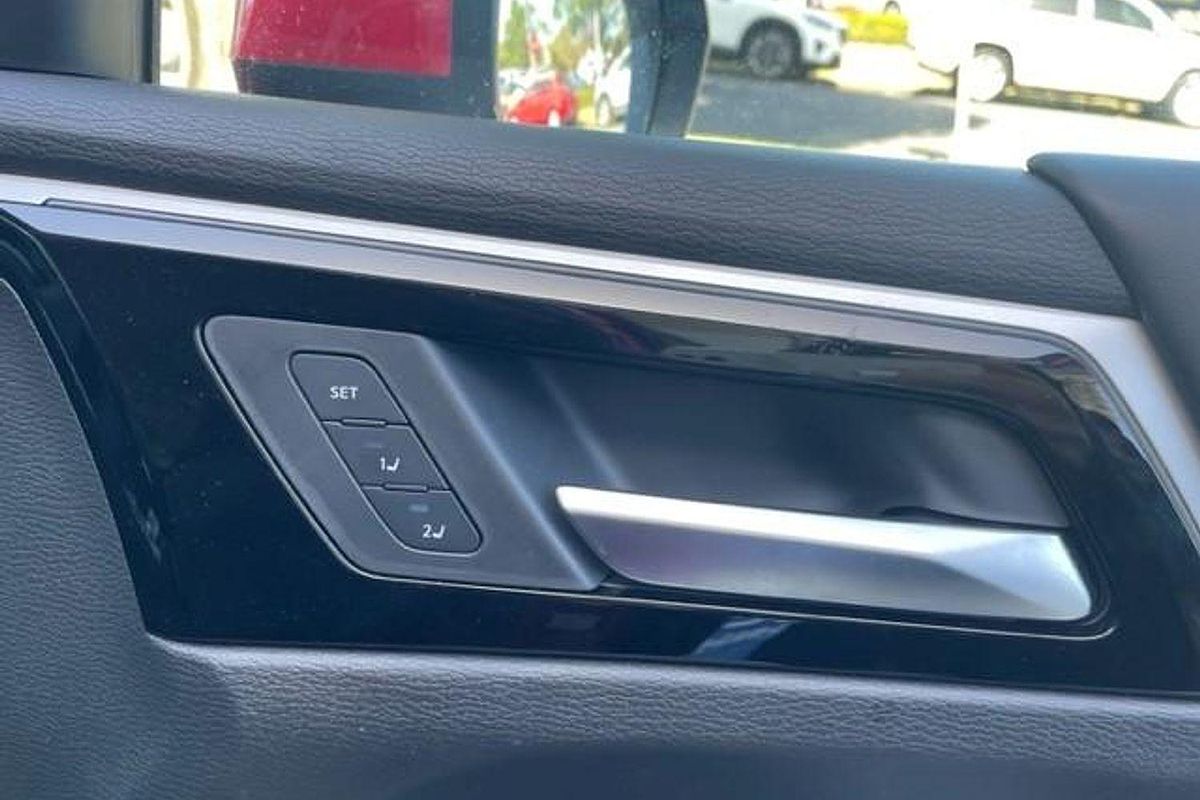 2022 Mitsubishi Outlander PHEV Exceed ZM AWD