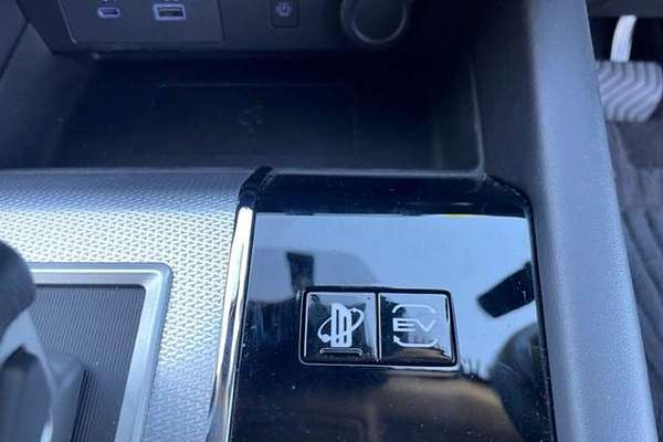 2022 Mitsubishi Outlander PHEV Exceed ZM AWD