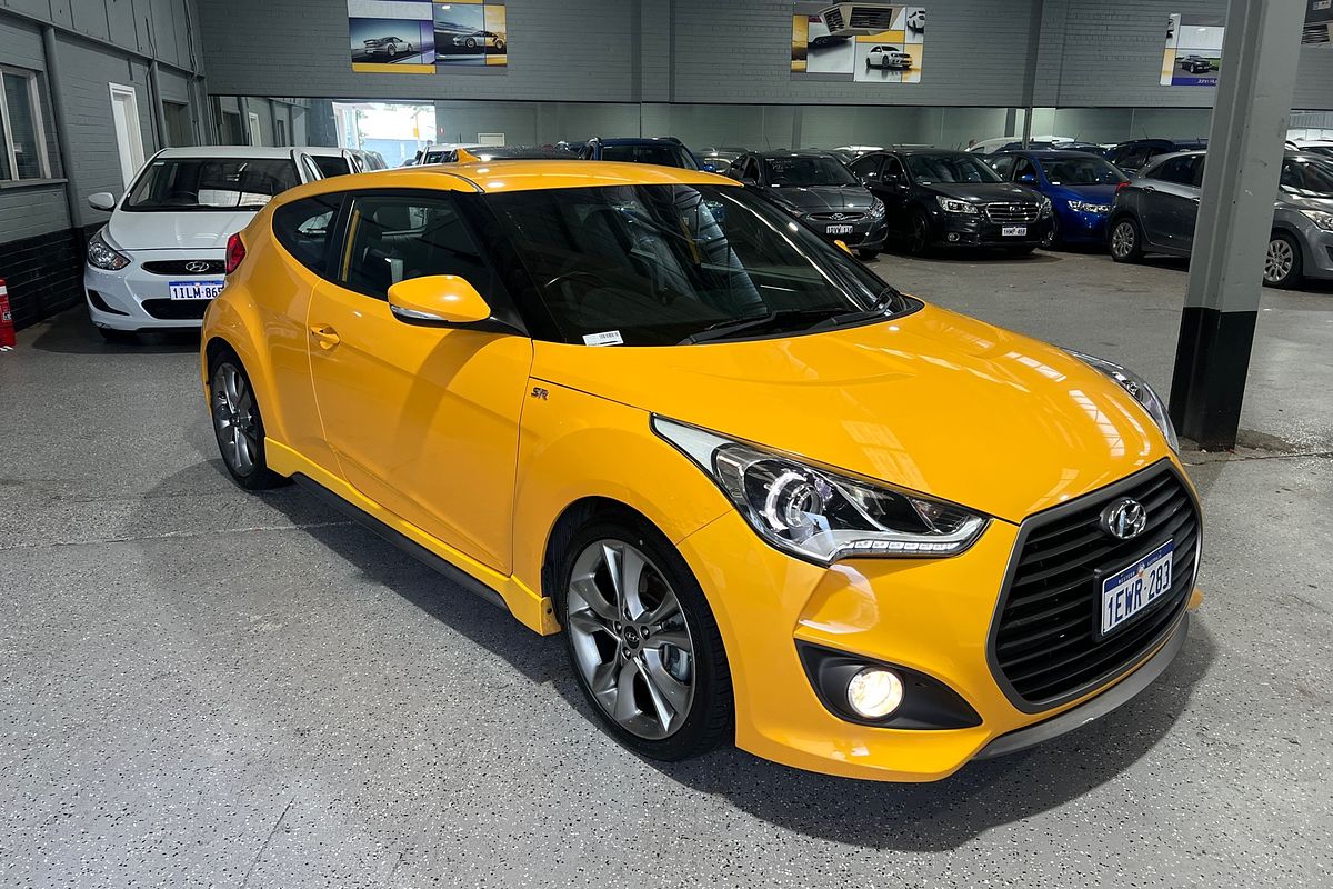 2015 Hyundai Veloster SR Turbo FS4 Series II