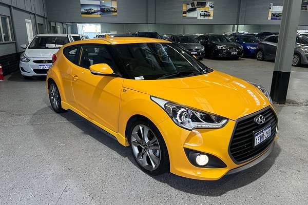 2015 Hyundai Veloster SR Turbo FS4 Series II