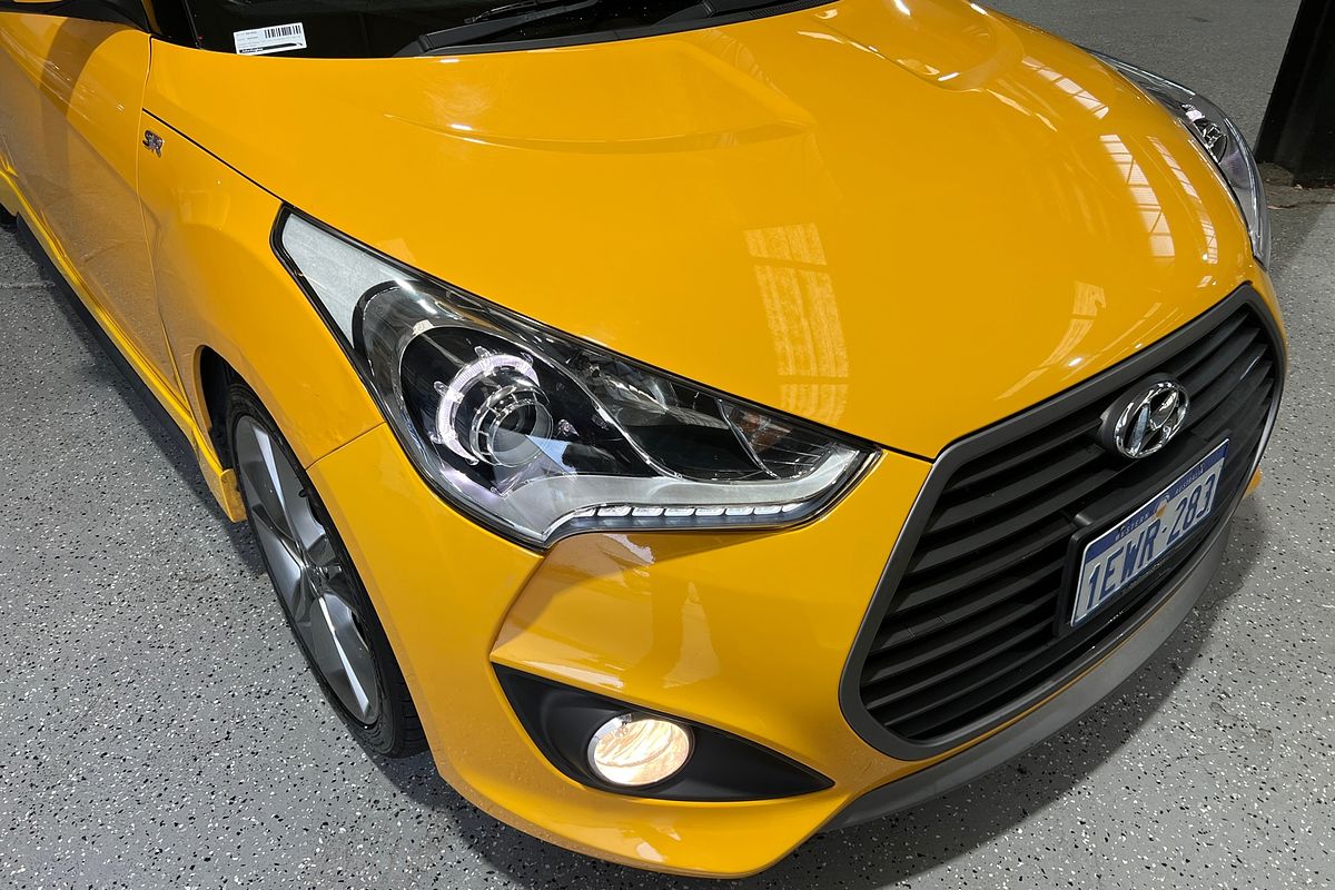 2015 Hyundai Veloster SR Turbo FS4 Series II
