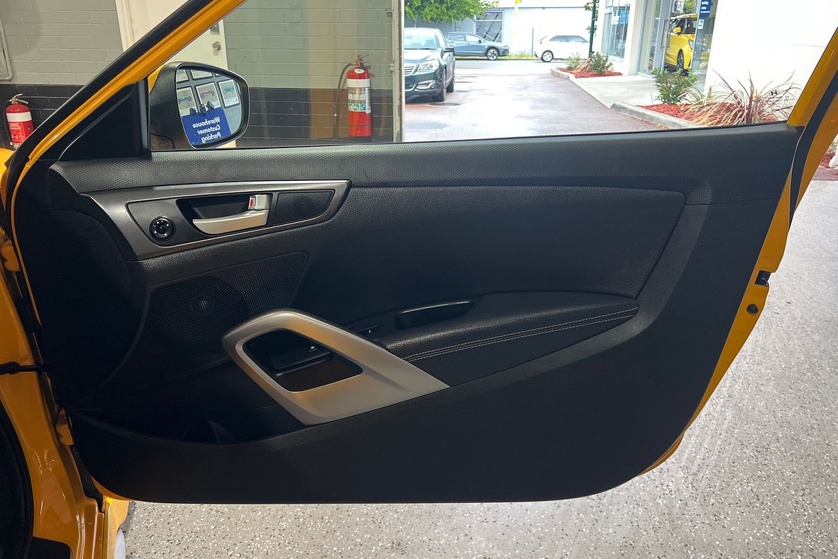 2015 Hyundai Veloster SR Turbo FS4 Series II