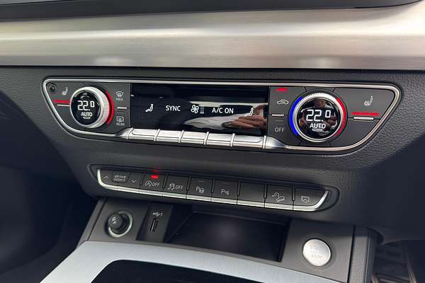 2024 Audi Q5 45 TFSI S Line FY