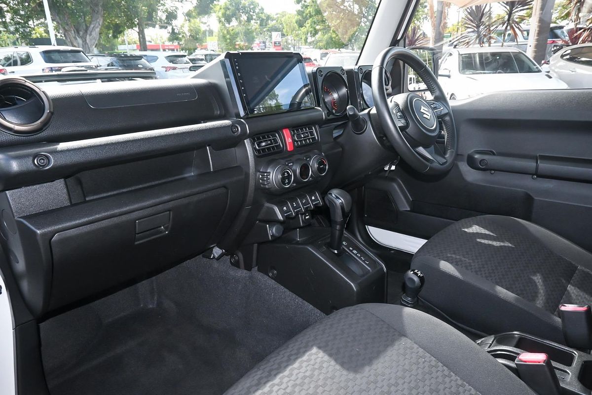 2022 Suzuki Jimny GLX GJ
