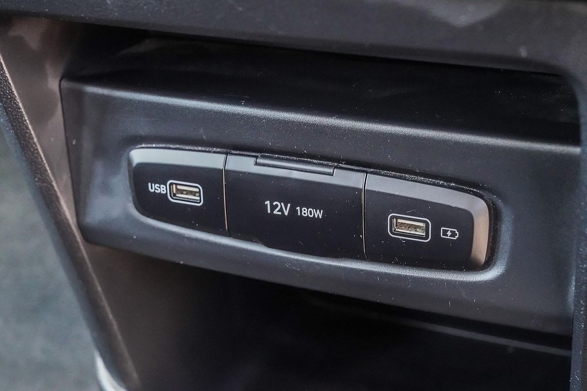 2022 Hyundai STARIA US4.V1