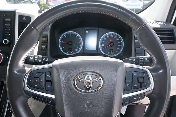 2020 Toyota Hiace Commuter GL GDH322R